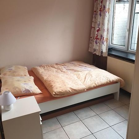 Rez De Chaussee - Erasme Brussels Ngoại thất bức ảnh